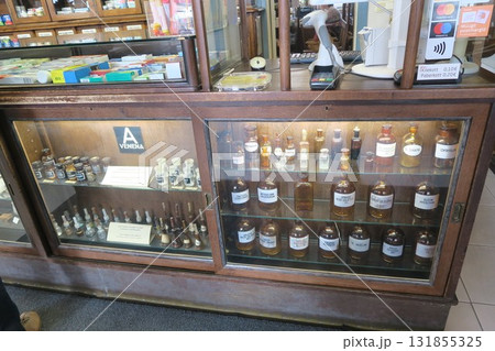 タリン旧市街の市議会薬局 131855325