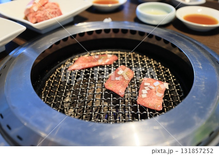 やきにく ヤキニク やき肉 131857252