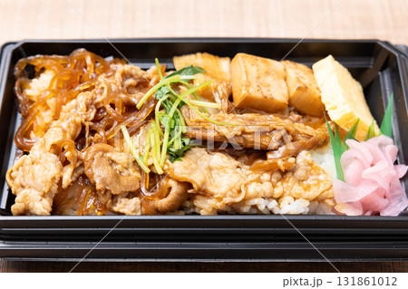 おいしい和牛すき焼き弁当 おいしい和牛すき焼き弁当 131861012