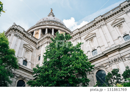 View of St Pauls Cathedral Exterior with Trees in London, UK View of St Pauls Cathedral Exterior with Trees in London, UK 131861769