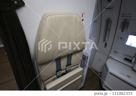 搭乗口 エアライン 航空会社 131862355