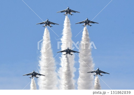 ブルーインパルス 百里基地 航空祭 2022 131862839