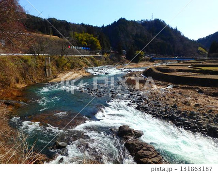 奥美濃の自然と暮らしが調和する渓流の里 131863187