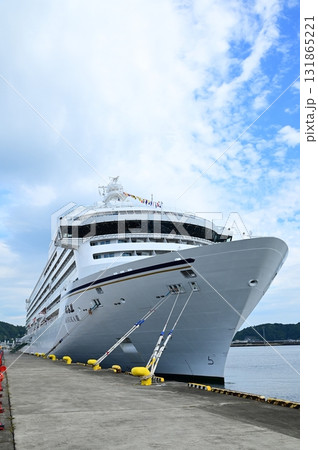 宮古港の朝 豪華客船飛鳥Ⅲ入港 宮古港の朝 豪華客船飛鳥Ⅲ入港 131865221