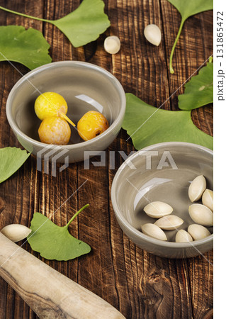 Alternative medicine plant, Ginkgo biloba. 131865472