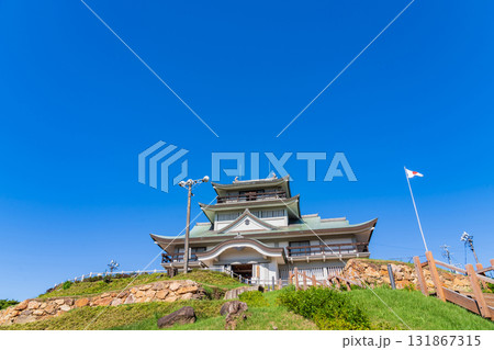 小牧山城、発掘調査が続く織田信長築城の石の要塞〈愛知県小牧市〉 131867315