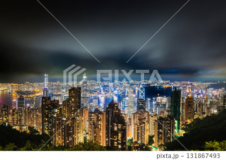 香港　100万ドルの夜景　ビクトリアピークから眺望 131867493