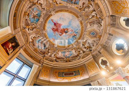 Chateau de Chantilly, great rotunda ceilings, Oise, France Chateau de Chantilly, great rotunda ceilings, Oise, France 131867621