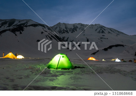 残雪期の立山 131868668