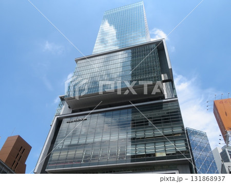 渋谷ヒカリエ 131868937