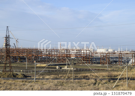 Distillation columns, pipes and other equipment furnaces refinery. 131870479