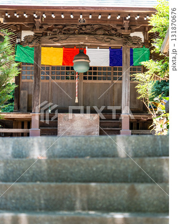 厳かな祈りの場 厳かな祈りの場 131870676