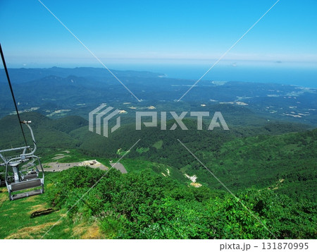 夏の岩木スカイライン  展望リフトからの遠望 131870995