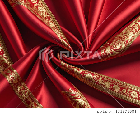 赤と金のコントラストが美しい流れるシルクに輝く豪華な金糸の刺繍装飾 赤と金のコントラストが美しい流れるシルクに輝く豪華な金糸の刺繍装飾 131871681