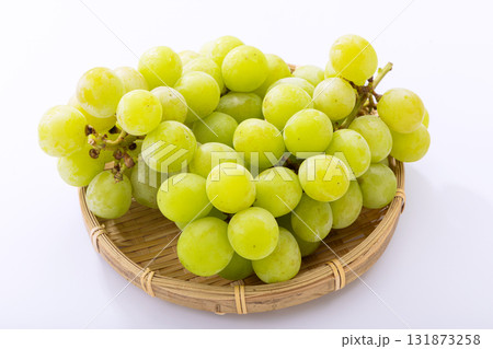 新鮮な葡萄 131873258