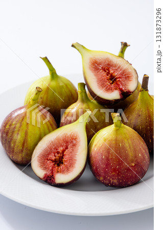 カットされたイチジク カットされたイチジク 131873296