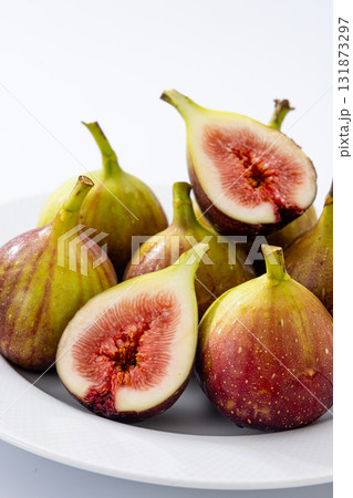 カットされたイチジク カットされたイチジク 131873297