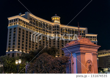 アメリカ　ネバダ州のラスベガスの夜景　ベラージオ 131874535