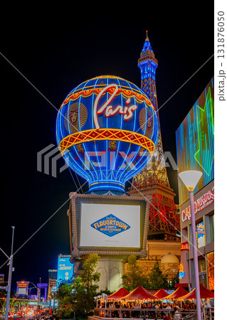 アメリカ ネバダ州のラスベガスの夜景 アメリカ ネバダ州のラスベガスの夜景 131876050