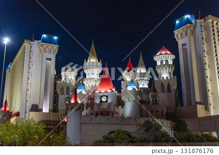 アメリカ　ネバダ州のラスベガスの夜景 131876176