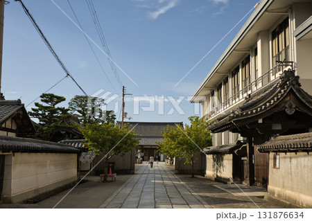 東寺さん 北大門と櫛笥通の石畳 東寺さん 北大門と櫛笥通の石畳 131876634