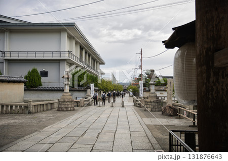 東寺さん　北大門付近、朝の日常風景（通学路）2 131876643