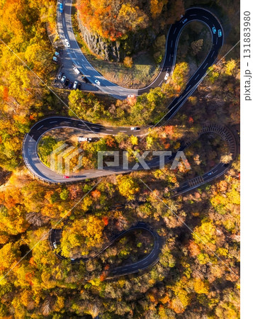 空撮「栃木県」紅葉で秋色に染まった日光のいろは坂 秋 空撮「栃木県」紅葉で秋色に染まった日光のいろは坂 秋 131883980