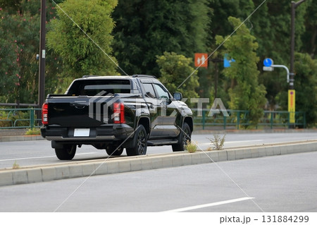 ピックアップトラック　イメージ 131884299