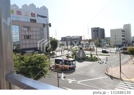 大阪府堺市北区の新金岡団地の駅前ロータリー 大阪府堺市北区の新金岡団地の駅前ロータリー 131886130