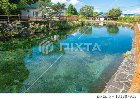 霧島山麓丸池湧水 131887915