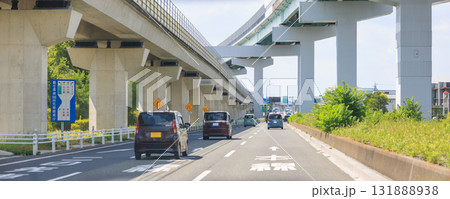車窓から見る長久手周辺の都市風景 131888938
