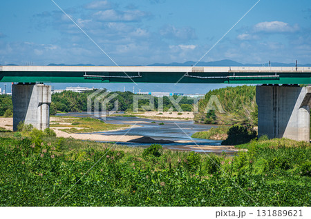 木津川風景　新名神高速道路　京都府京田辺市　城陽市 131889621