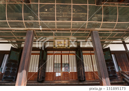 建中寺　本堂入口　向拝 131895173