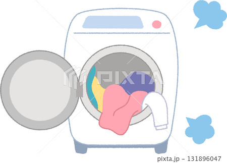 洗濯物でいっぱいの洗濯機 131896047