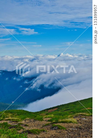 蔵王熊野岳山頂と雲海 131899957