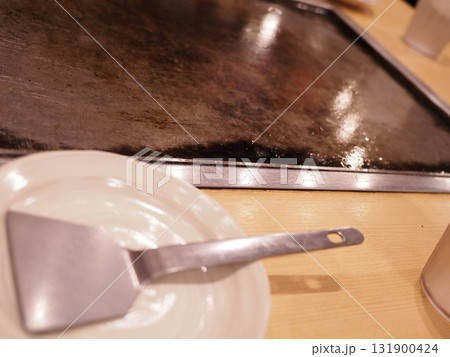 鉄板焼き 鉄板とコテ 鉄板焼き 鉄板とコテ 131900424