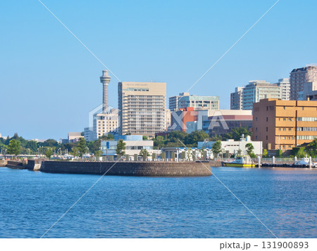 赤レンガパークより望む横浜・山下町方面　　都市景観（2025年8月） 131900893