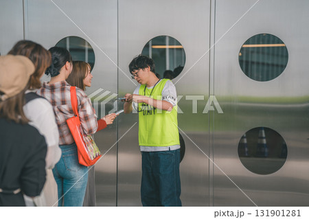 supporting my fave supporting my fave 131901281