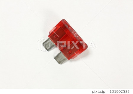切れた平型ヒューズ 131902585