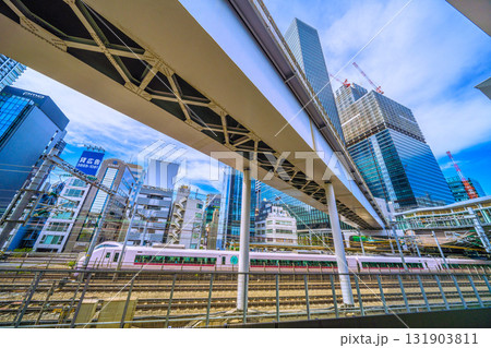 日本の東京都市景観 浜松町駅や世界貿易センタービルディング新本館・ターミナル建設工事、特急電車など 日本の東京都市景観 浜松町駅や世界貿易センタービルディング新本館・ターミナル建設工事、特急電車など 131903811