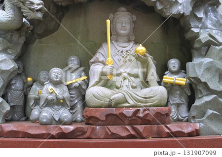 弁財天像(江の島・藤沢市) 弁財天像(江の島・藤沢市) 131907099