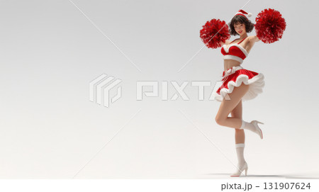 サンタのコスチュームを着て応援するチアリーダー 131907624