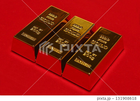 金　ジュエリー　宝石　買取　ビジネス 131908618