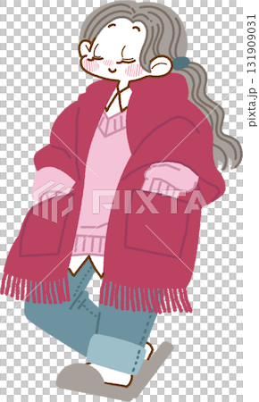 圖：一位放鬆的女孩，肩上披著一條紅色圍巾 131909031