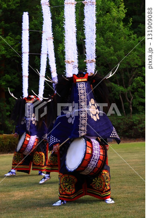 岩手県民俗芸能公演　鹿踊り 131909088