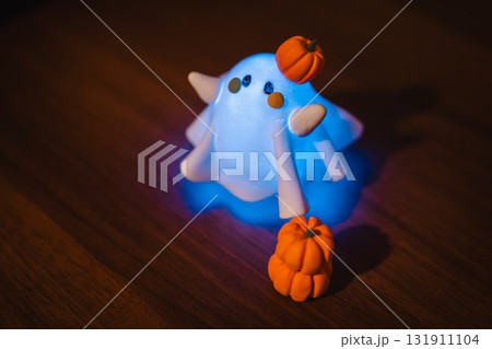 カラフル ハロウィンおばけとかぼちゃ カラフル ハロウィンおばけとかぼちゃ 131911104