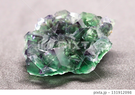 ナミビア フローライト(蛍石) 131912098