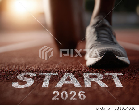 New year 2026 begins with runner on track, symbolizing fresh starts and determination for future goals 131914010