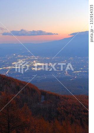 高峰高原の秋 131914335