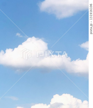 Blue sky with fluffy white clouds 131916106